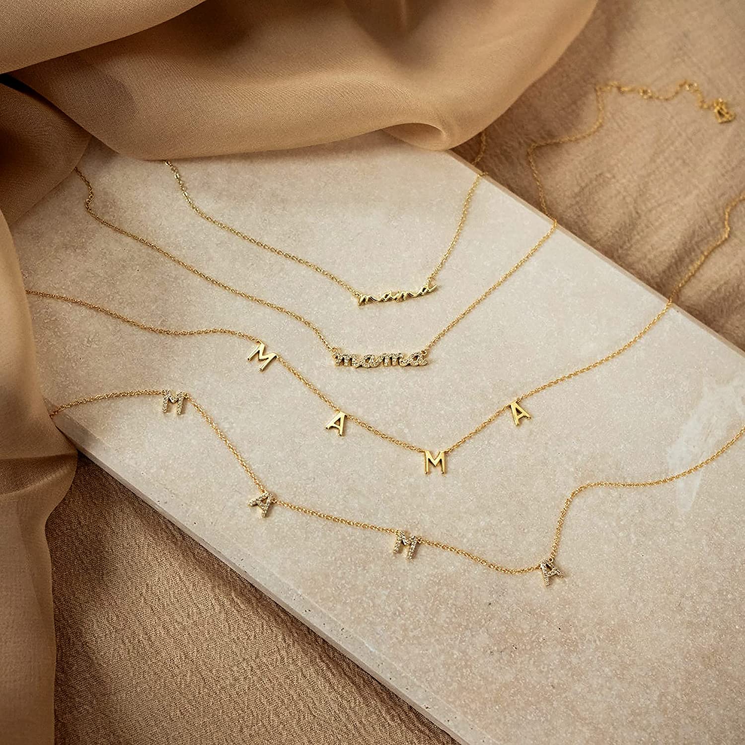 Initial Letter Necklace 18K Gold - GD卸売 エレガントなギフト 変色しないジュエリー 母の日 18K金メッキ ステンレススチール