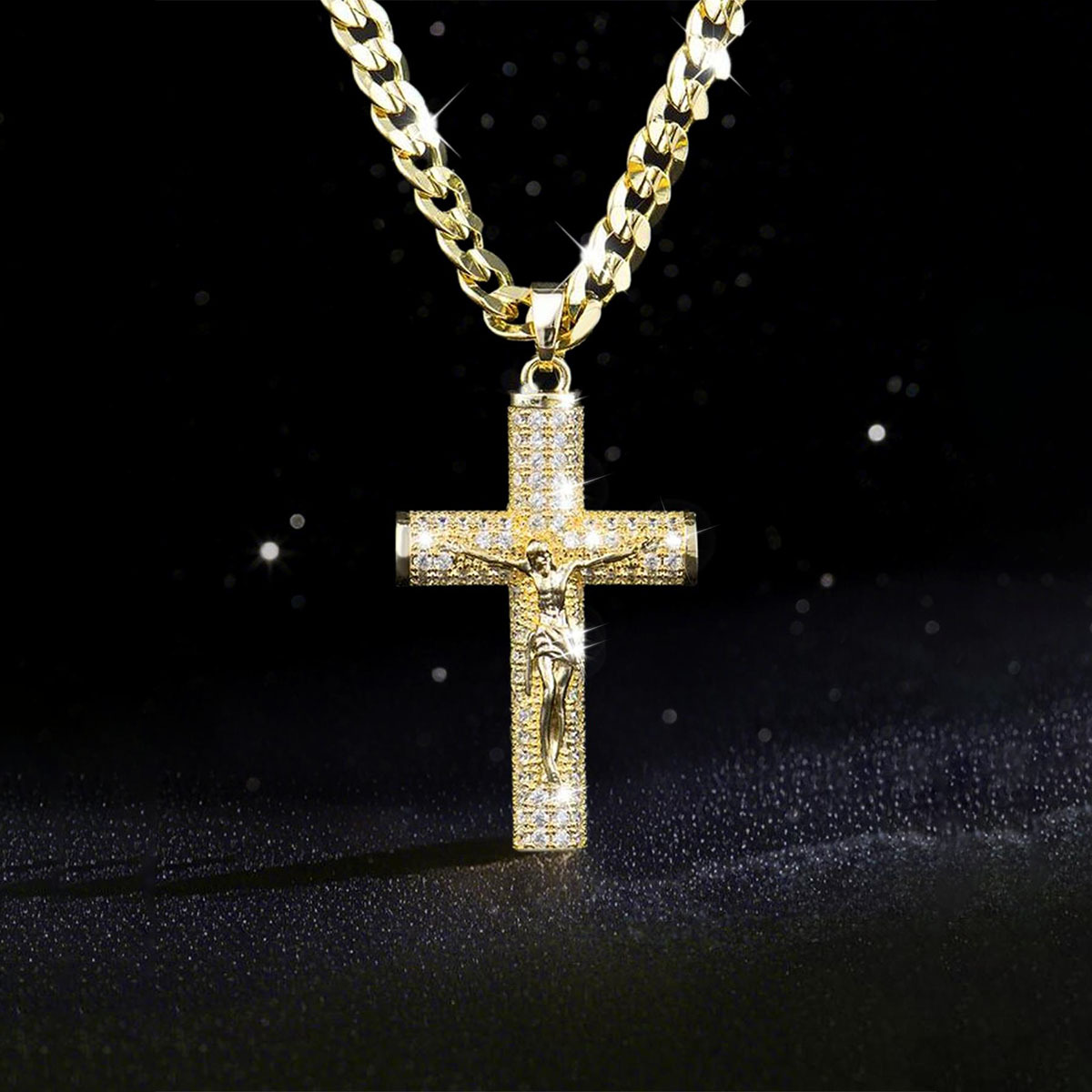 メンズ用金メッキクロスネックレス、先進ナノテクノロジーによる - Cross Pendant Necklace Gold のレビューと価格