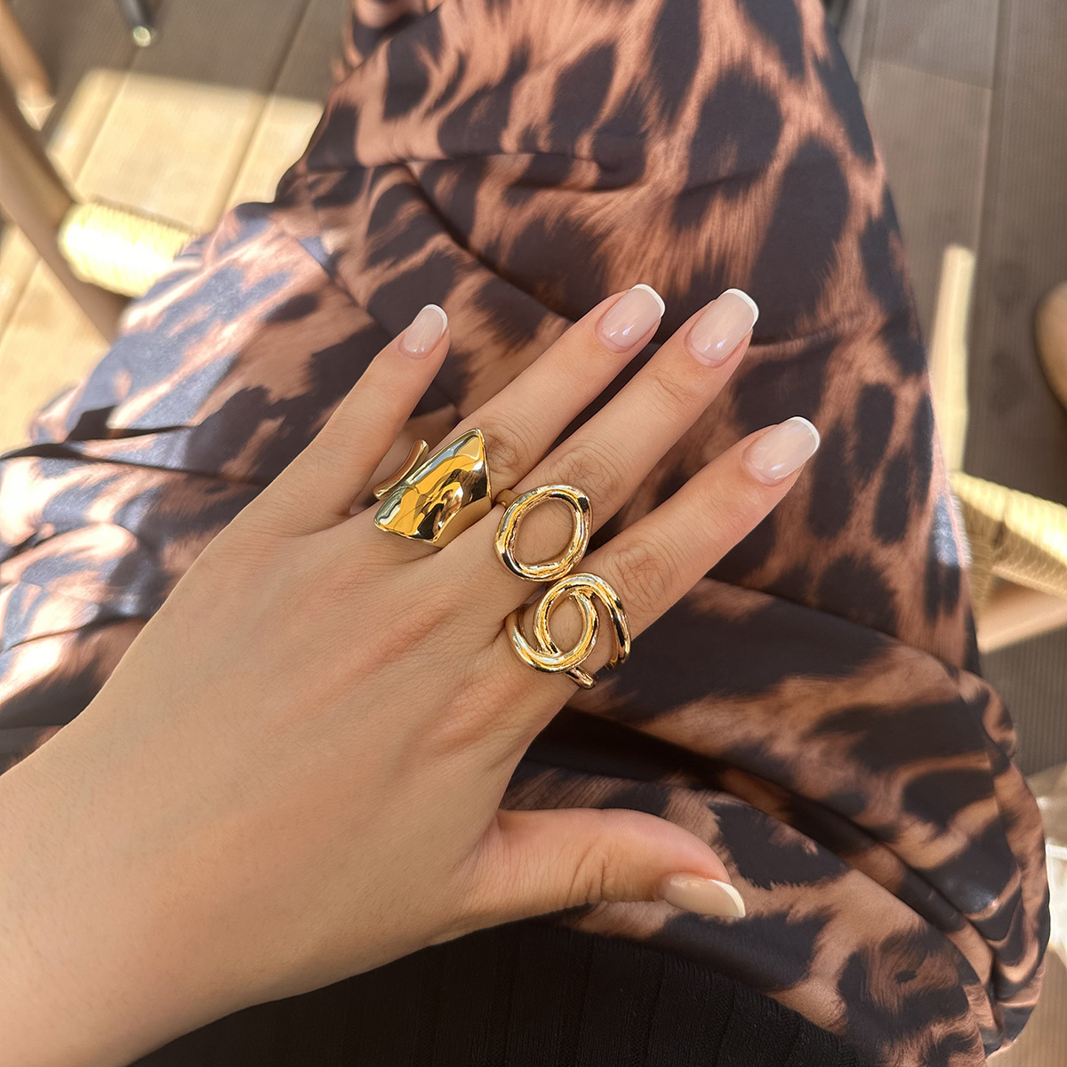 Diezi-男性と女性のための中空の幾何学的なリング、ナック - Vintage Punk Knuckle Rings Set のレビューと価格