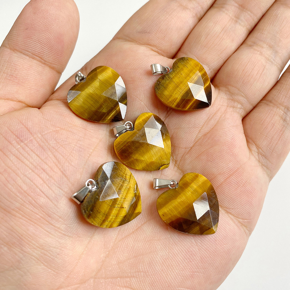 1PC 20 ミリメートルファセットハートペンダント天然石ロ - Crystal Pendant Necklace Natural Stone のレビューと価格