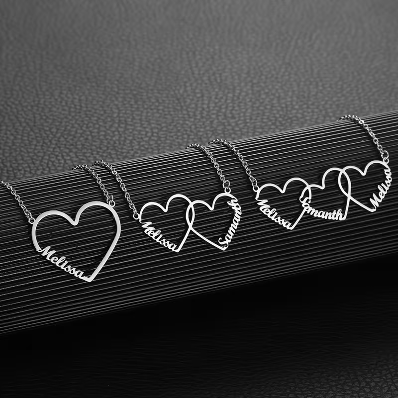 カスタムインターロッキングハートネームネックレス　名入れ1/ - Custom Name Necklace Stainless Steel のレビューと価格