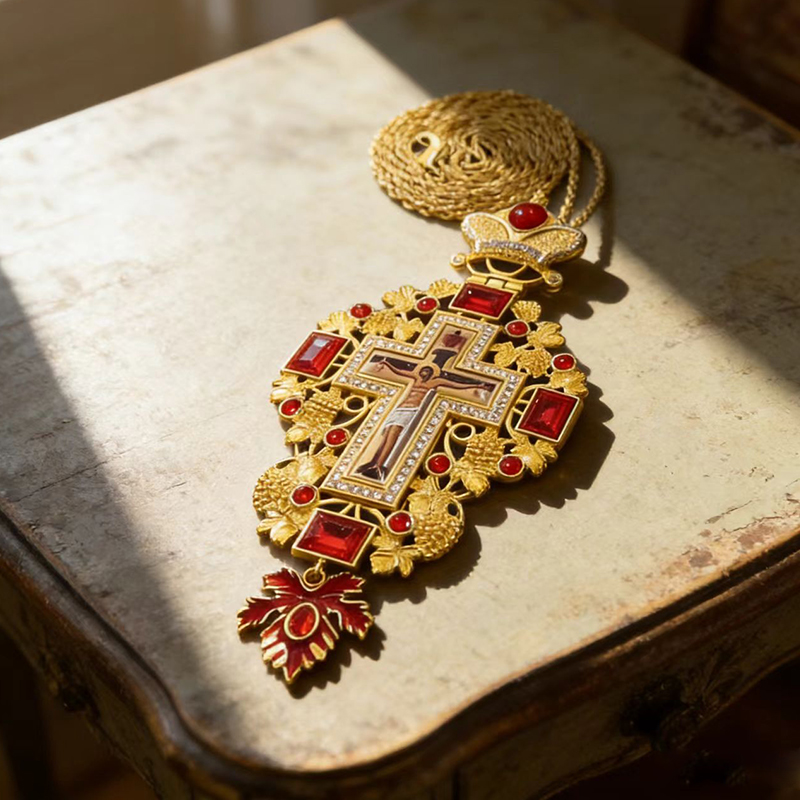新しいプレミアムレッドジュエルゴールド正教会聖職者用十字架ネ - Cross Pendant Necklace Gold のレビューと価格