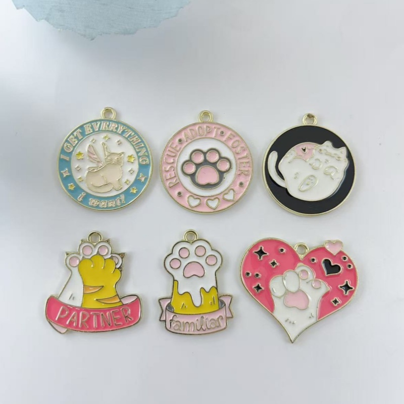 10個入り漫画猫の足跡ハート型エナメル合金チャーム、混合パタ - Earrings のレビューと価格
