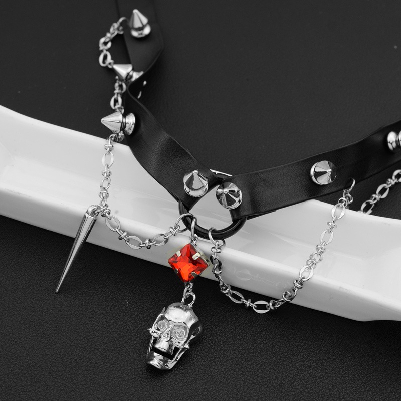 ダークスカルレザーチョーカー、Y2Kヘビーデューティーパンク - Goth Punk Spike Choker のレビューと価格