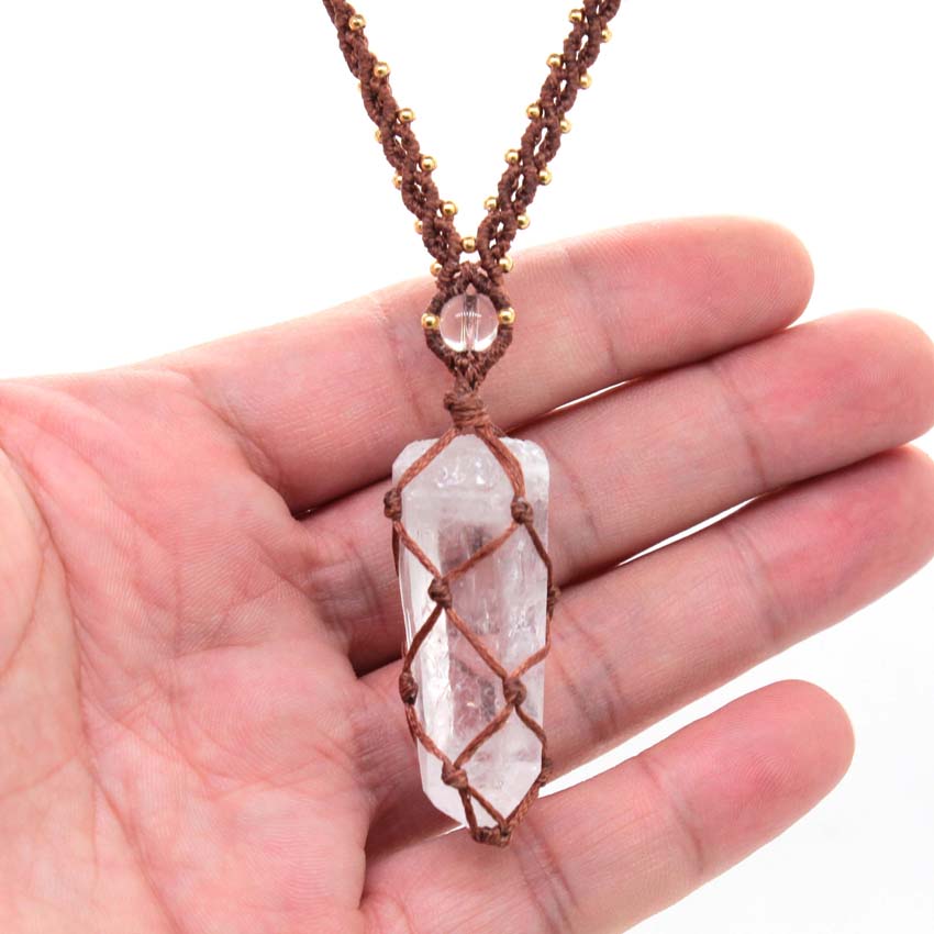 クリスタルクォーツマクラメ編組石ペンダントネックレス女性のた - Crystal Pendant Necklace Natural Stone のレビューと価格