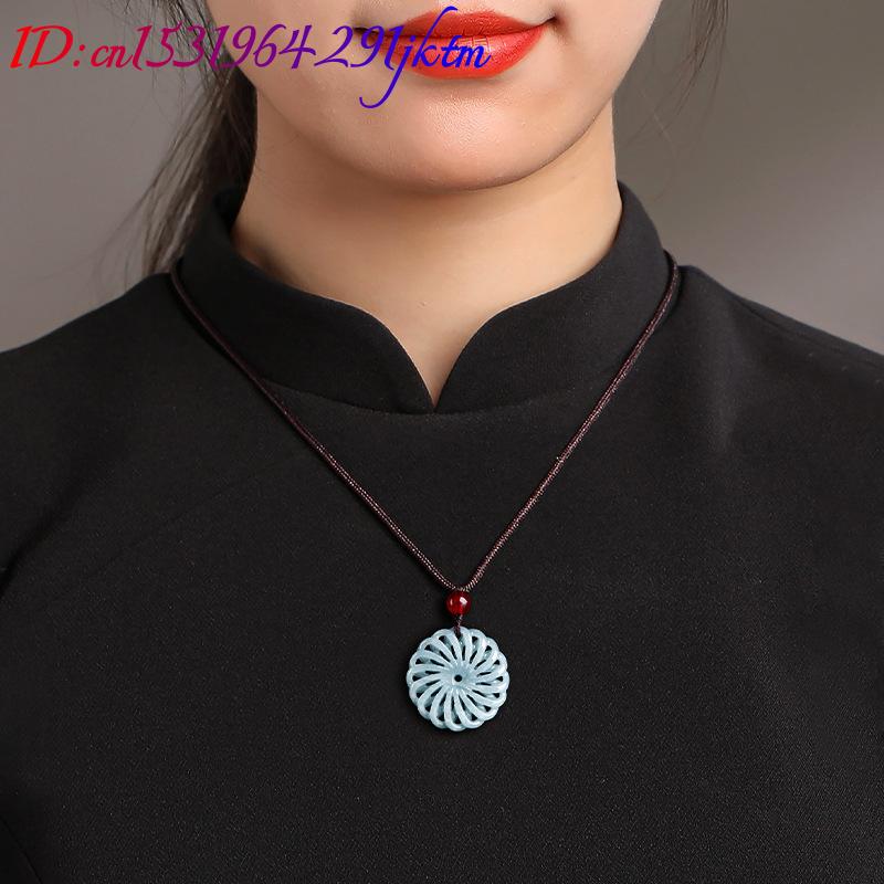 ビルマ翡翠フラワーペンダントネックレスストーンファッションア - Necklaces のレビューと価格