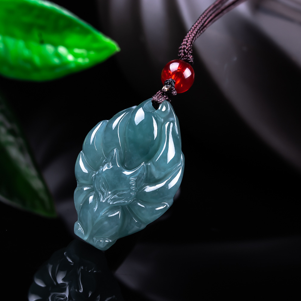 天然ビルマ翡翠フォックスペンダントネックレスヴィンテージアク - Necklaces のレビューと価格