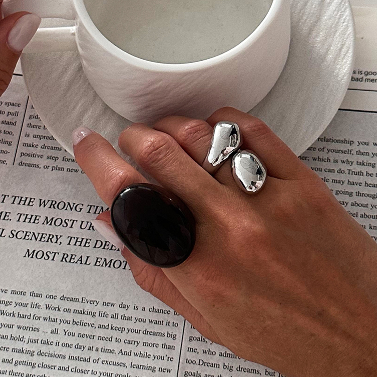 SHIXIN 2個セット ヴィンテージメタル水滴アクリルリン - Vintage Punk Knuckle Rings Set のレビューと価格