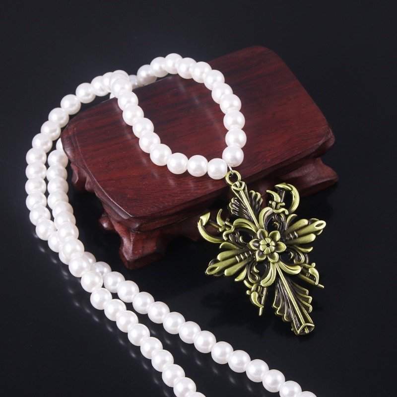バイオハザード ヴィレッジ ゲーム周辺機器 ネックレス ダニ - Anime Pendant Necklace のレビューと価格