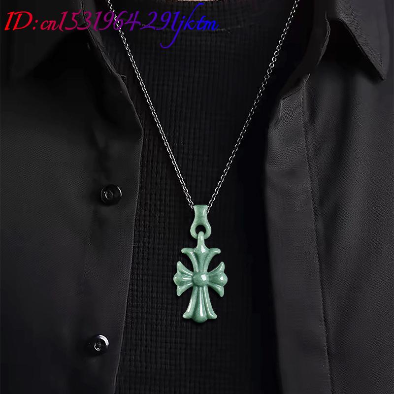 天然ビルマ翡翠クロスペンダントネックレスジュエリーデザイナー - Necklaces のレビューと価格
