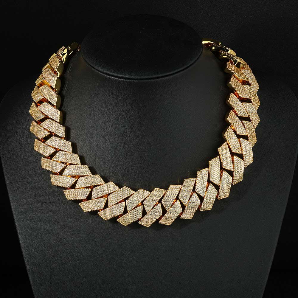 ヌオヤ アイスアウト 26mm 6列キューバンリンクチェーン - Cuban Link Chain 12Mm のレビューと価格