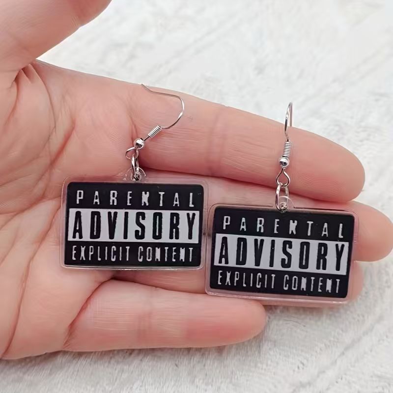 10個入りアクリル製黒と白の引用句イヤリング、女性用イヤリン - Earrings のレビューと価格