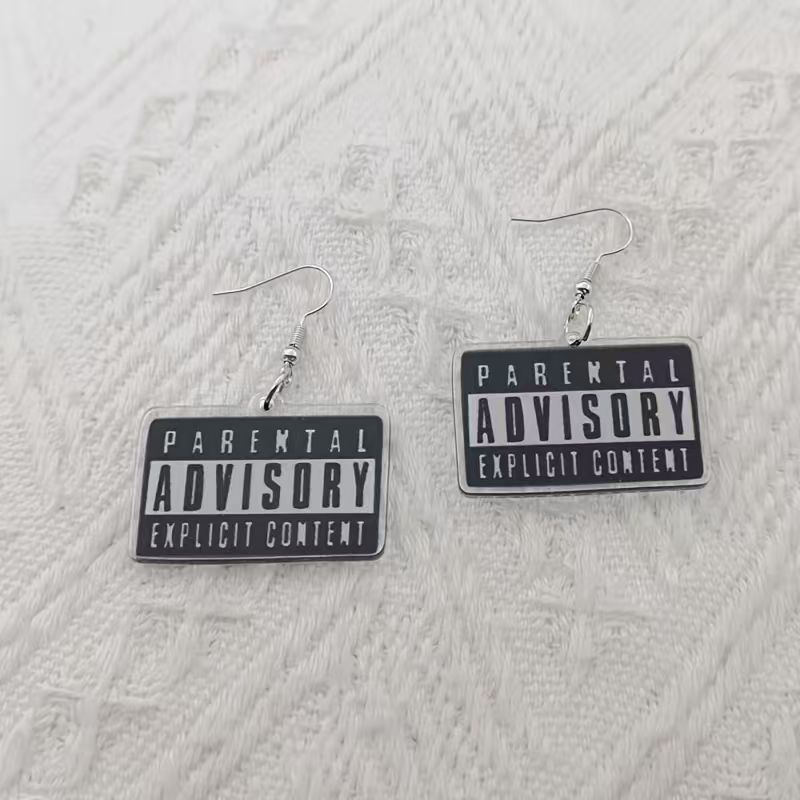 10個入りアクリル製黒と白の引用句イヤリング、女性用イヤリン - Earrings のレビューと価格