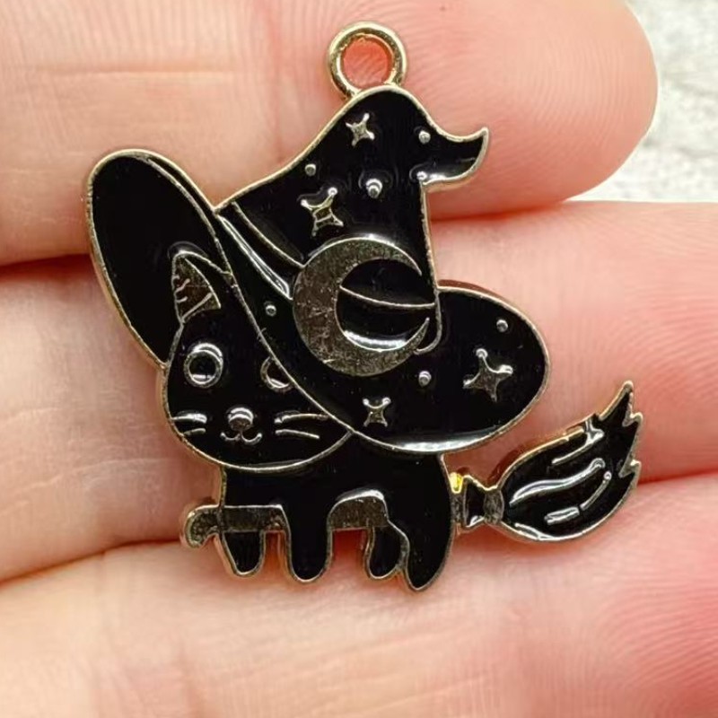 10 個オリジナル合金エナメル黒猫チャームかわいい子猫ペンダ - Earrings のレビューと価格