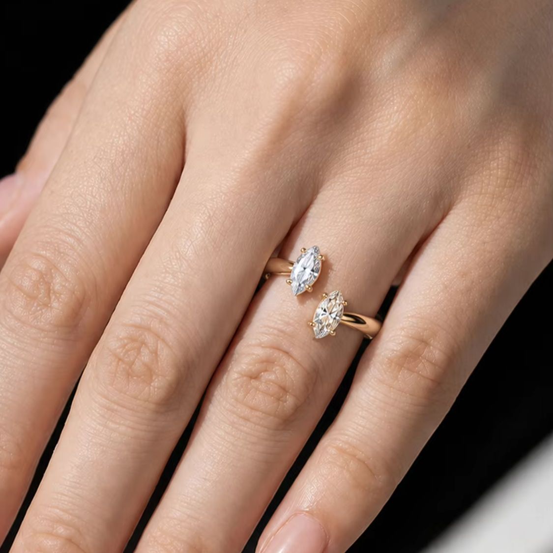 1カラットのモアサナイトをあしらった調整可能な開口部付きの9 - Moissanite Engagement Ring 1 Carat のレビューと価格