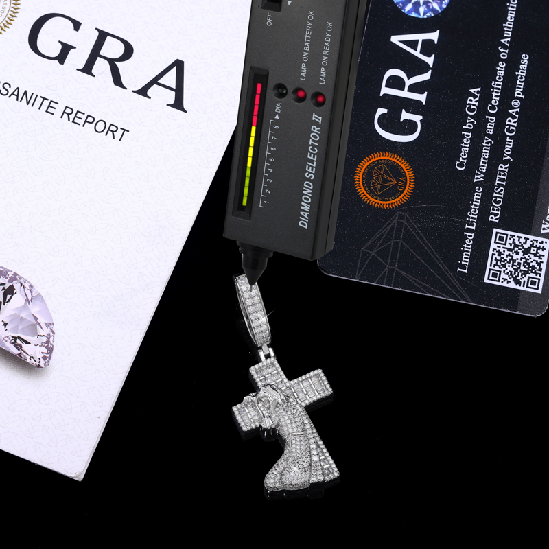 TUHE 新型ジーザスクロス 925シルバーペンダント モア - 925 Sterling Silver Chain Necklace Men のレビューと価格