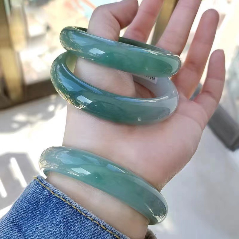 天然の本物の花柄、女性用A級ジェダイトブレスレット、お母さん - Bracelets のレビューと価格