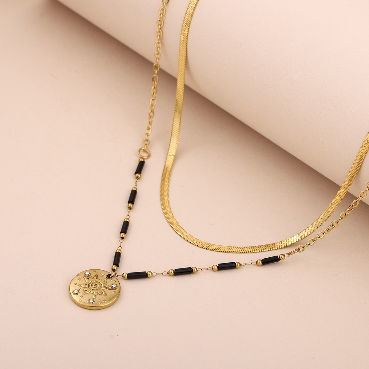ボヘミアンサンフェイスコインレイヤードネックレス ステンレス - Layered Pendant Necklace Aesthetic のレビューと価格