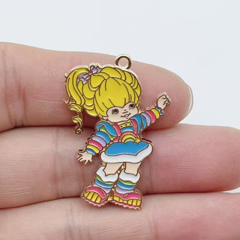 10 個かわいい女の子エナメルメタルジュエリーイチゴレインボ - Earrings のレビューと価格