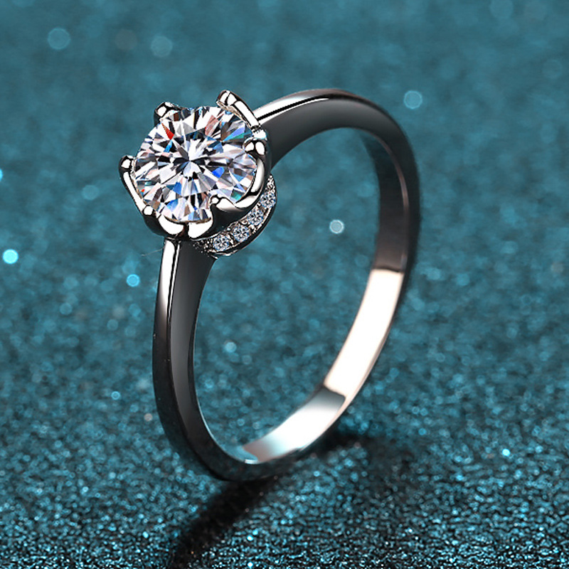 精巧なプラチナPT950製、輝く1カラットのモアサナイトリン - Moissanite Engagement Ring 1 Carat のレビューと価格